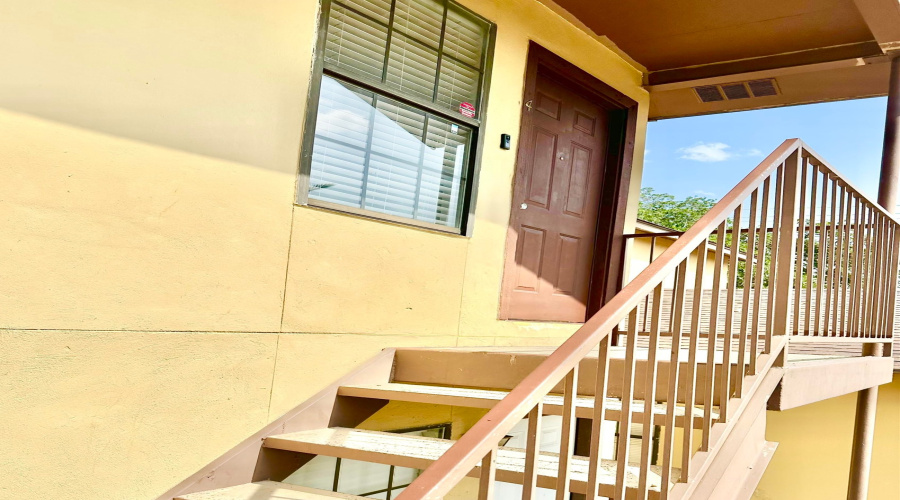 1304 Rosario St, Laredo, Texas 78040-8839, 2 Bedrooms Bedrooms, 4 Rooms Rooms,2 BathroomsBathrooms,Residential,For Rent,1304 Rosario St,20263703