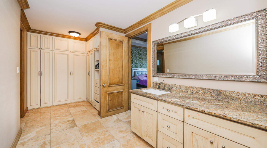 8413 Deer Ridge, Laredo, Texas 78045, 4 Bedrooms Bedrooms, 9 Rooms Rooms,4 BathroomsBathrooms,Residential,For Sale,8413 Deer Ridge,20263706
