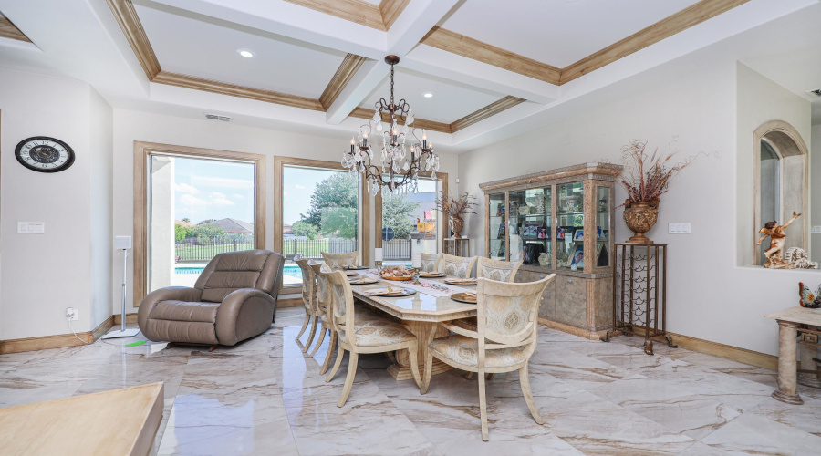 8413 Deer Ridge, Laredo, Texas 78045, 4 Bedrooms Bedrooms, 9 Rooms Rooms,4 BathroomsBathrooms,Residential,For Sale,8413 Deer Ridge,20263706