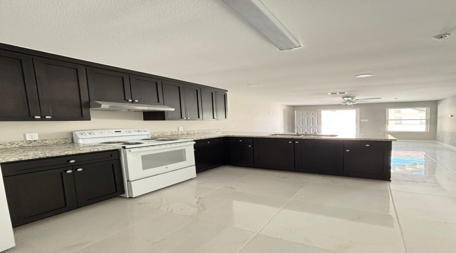 315 Dorel Dr, Laredo, Texas 78043, 2 Bedrooms Bedrooms, 4 Rooms Rooms,1 BathroomBathrooms,Residential,For Rent,315 Dorel Dr,20263707