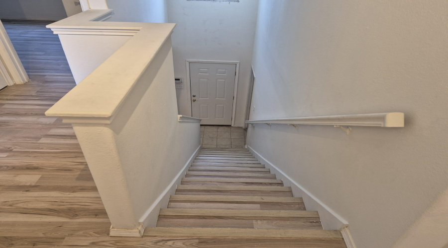 504 Campanario Ln, Laredo, Texas 78043-5103, 4 Bedrooms Bedrooms, 6 Rooms Rooms,2 BathroomsBathrooms,Residential,For Sale,504 Campanario Ln,20263711