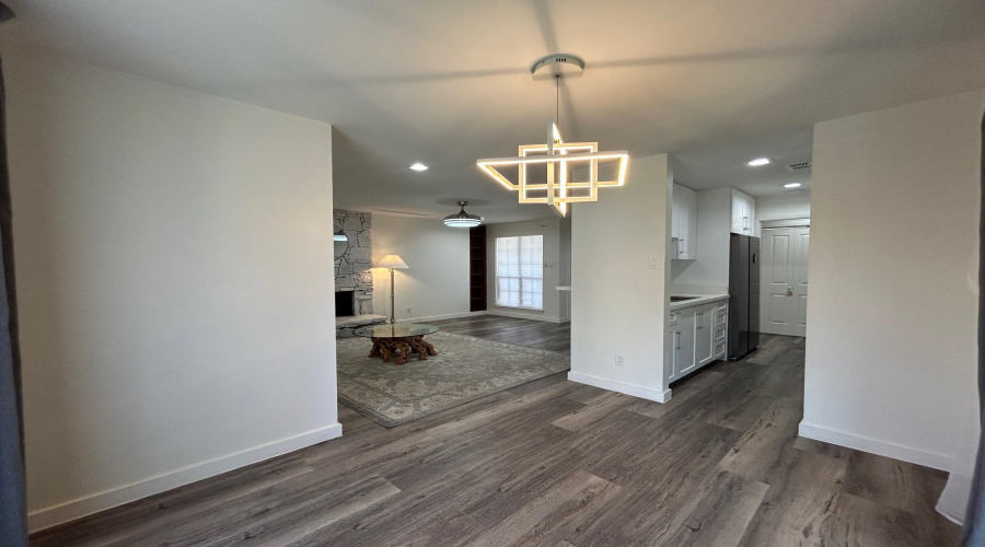 200 Martingale Ln, Laredo, Texas 78041, 2 Bedrooms Bedrooms, 5 Rooms Rooms,2 BathroomsBathrooms,Residential,For Rent,200 Martingale Ln,20263712