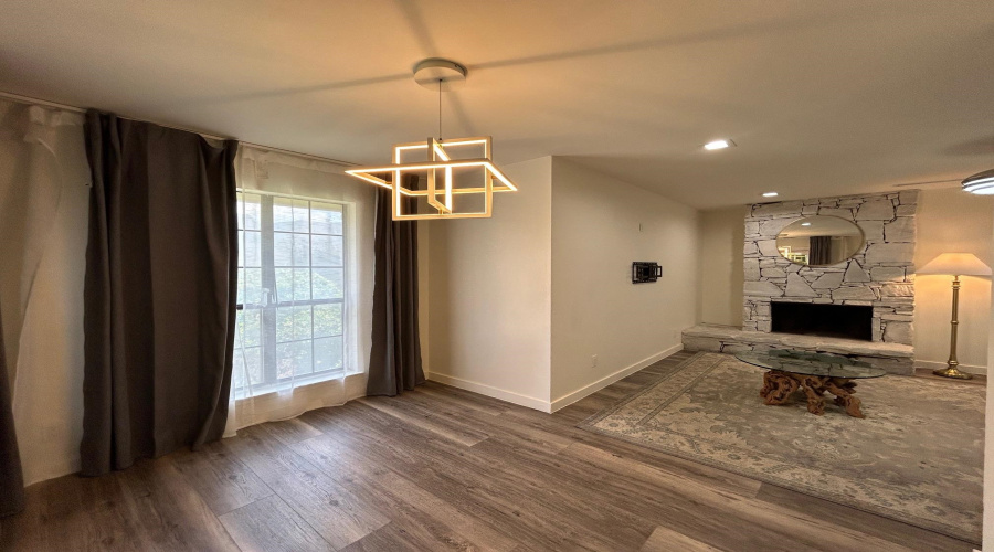 200 Martingale Ln, Laredo, Texas 78041, 2 Bedrooms Bedrooms, 5 Rooms Rooms,2 BathroomsBathrooms,Residential,For Rent,200 Martingale Ln,20263712