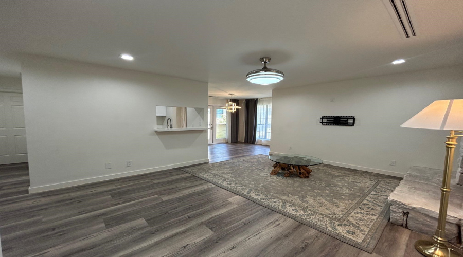 200 Martingale Ln, Laredo, Texas 78041, 2 Bedrooms Bedrooms, 5 Rooms Rooms,2 BathroomsBathrooms,Residential,For Rent,200 Martingale Ln,20263712