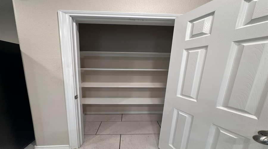 5519 Shorthorn Dr., Laredo, Texas 78046, 3 Bedrooms Bedrooms, 5 Rooms Rooms,2 BathroomsBathrooms,Residential,For Rent,5519 Shorthorn Dr.,20263714