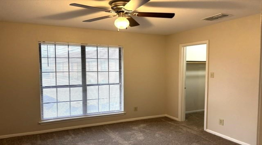 200 Martingale Ln, Laredo, Texas 78041, 2 Bedrooms Bedrooms, 4 Rooms Rooms,2 BathroomsBathrooms,Residential,For Rent,200 Martingale Ln,20263718