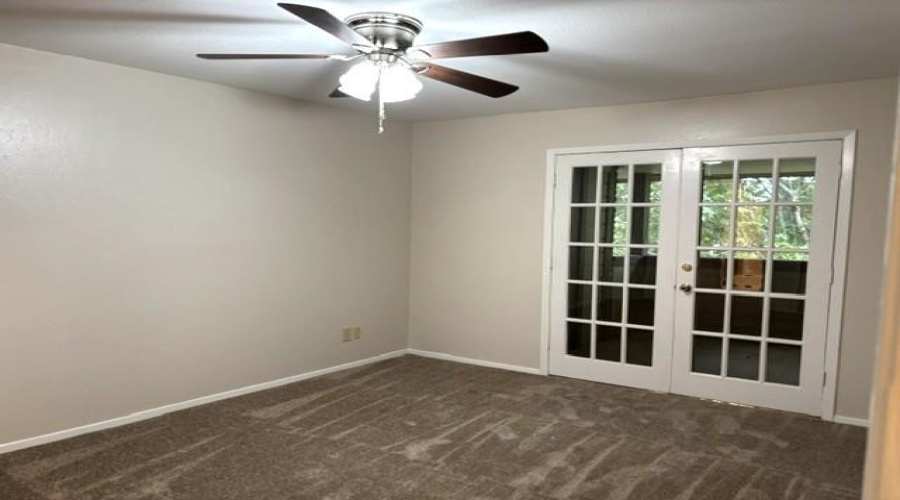 200 Martingale Ln, Laredo, Texas 78041, 2 Bedrooms Bedrooms, 4 Rooms Rooms,2 BathroomsBathrooms,Residential,For Rent,200 Martingale Ln,20263718