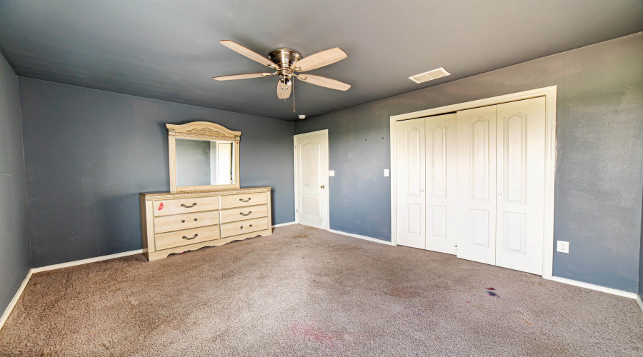 3727 Jose C Santos Dr, Laredo, Texas 78046, 4 Bedrooms Bedrooms, 7 Rooms Rooms,2 BathroomsBathrooms,Residential,For Sale,3727 Jose C Santos Dr,20263719