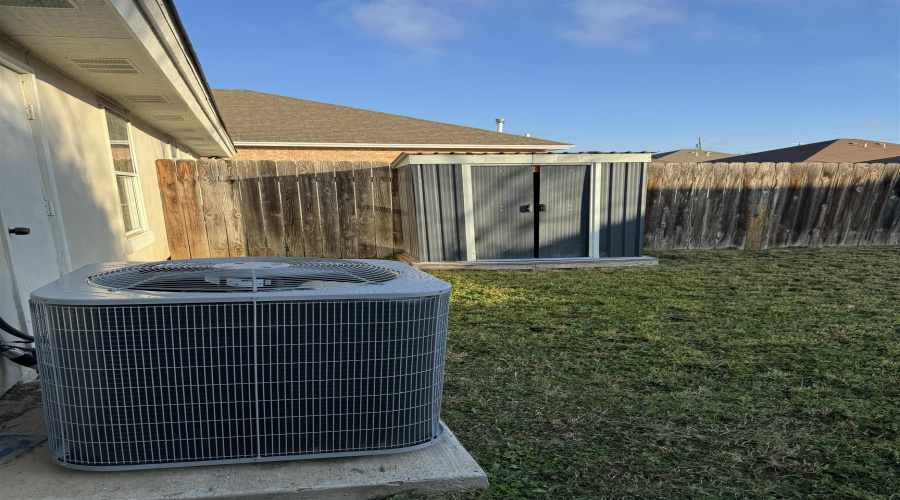 7314 A Michigan Ave, Laredo, Texas 78041, 2 Bedrooms Bedrooms, 4 Rooms Rooms,1 BathroomBathrooms,Residential,For Rent,7314 A Michigan Ave,20263720