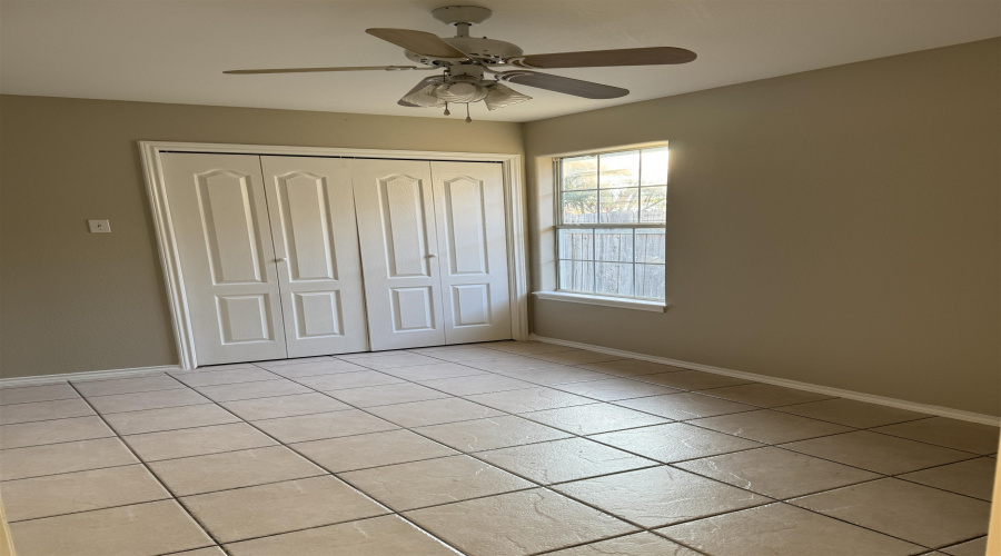 7314 A Michigan Ave, Laredo, Texas 78041, 2 Bedrooms Bedrooms, 4 Rooms Rooms,1 BathroomBathrooms,Residential,For Rent,7314 A Michigan Ave,20263720