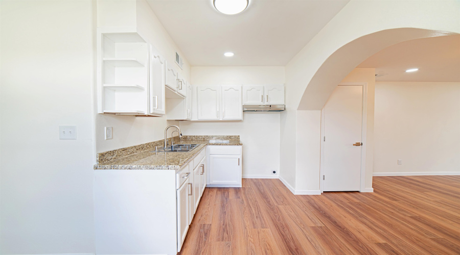 2218 Burnside St, Laredo, Texas 78040, ,Multi-family,For Sale,2218 Burnside St,20263739