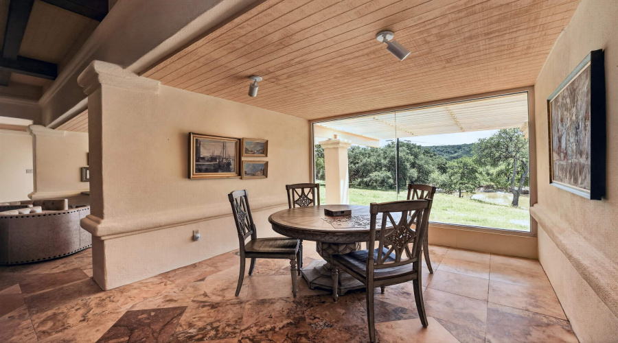 320 Upper Cibolo Creek Rd., Boerne, Texas 78006, 4 Bedrooms Bedrooms, 9 Rooms Rooms,5 BathroomsBathrooms,Residential,For Sale,320 Upper Cibolo Creek Rd.,20263728