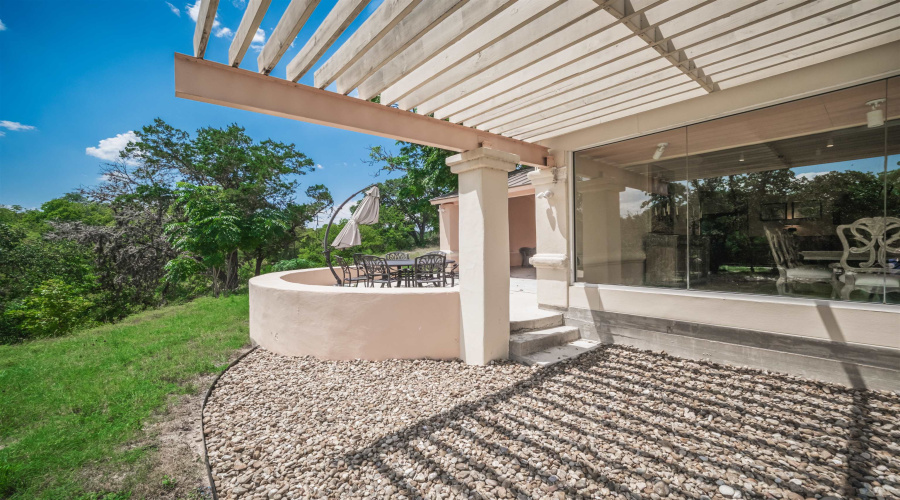 320 Upper Cibolo Creek Rd., Boerne, Texas 78006, 4 Bedrooms Bedrooms, 9 Rooms Rooms,5 BathroomsBathrooms,Residential,For Sale,320 Upper Cibolo Creek Rd.,20263728