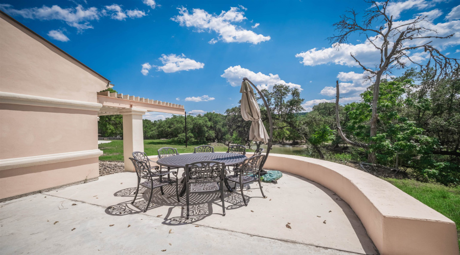 320 Upper Cibolo Creek Rd., Boerne, Texas 78006, 4 Bedrooms Bedrooms, 9 Rooms Rooms,5 BathroomsBathrooms,Residential,For Sale,320 Upper Cibolo Creek Rd.,20263728