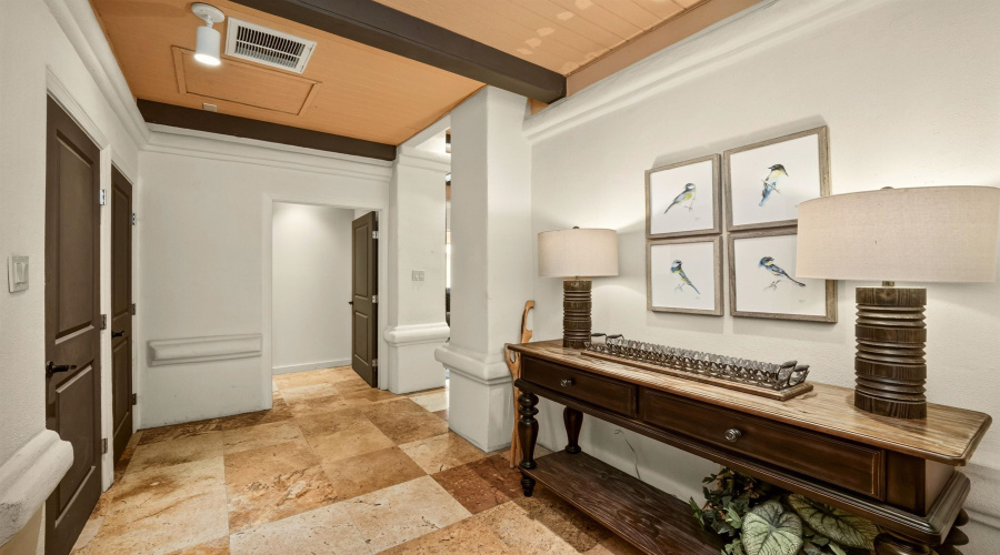 320 Upper Cibolo Creek Rd., Boerne, Texas 78006, 4 Bedrooms Bedrooms, 9 Rooms Rooms,5 BathroomsBathrooms,Residential,For Sale,320 Upper Cibolo Creek Rd.,20263728