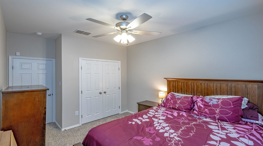 5414 St. Francis, Laredo, Texas 78046, 4 Bedrooms Bedrooms, 6 Rooms Rooms,2 BathroomsBathrooms,Residential,For Rent,5414 St. Francis,20263729