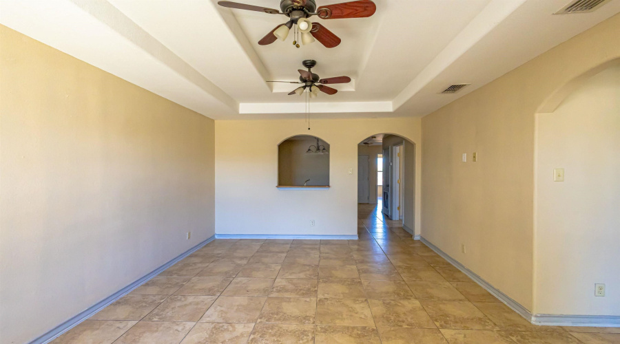 4416 Wild Flower Ave, Laredo, Texas 78045, 3 Bedrooms Bedrooms, 5 Rooms Rooms,2 BathroomsBathrooms,Residential,For Rent,4416 Wild Flower Ave,20263731