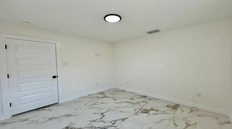 1628 Bilbao Dr., Laredo, Texas 78046, 3 Bedrooms Bedrooms, 5 Rooms Rooms,2 BathroomsBathrooms,Residential,For Rent,1628 Bilbao Dr.,20263732