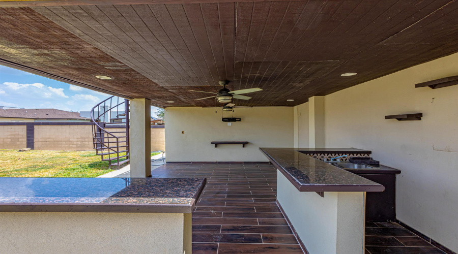 216 John Irving Dr., Laredo, Texas 78041, 3 Bedrooms Bedrooms, 7 Rooms Rooms,2 BathroomsBathrooms,Residential,For Sale,216 John Irving Dr.,20263733
