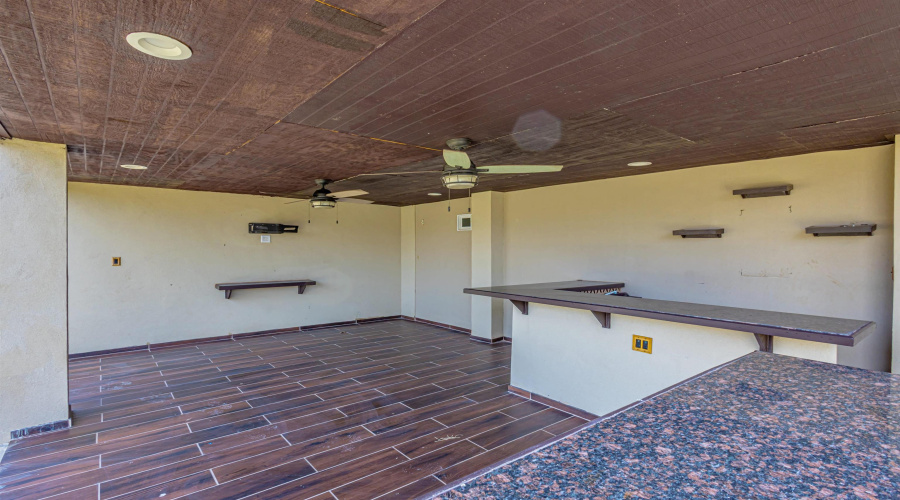 216 John Irving Dr., Laredo, Texas 78041, 3 Bedrooms Bedrooms, 7 Rooms Rooms,2 BathroomsBathrooms,Residential,For Sale,216 John Irving Dr.,20263733