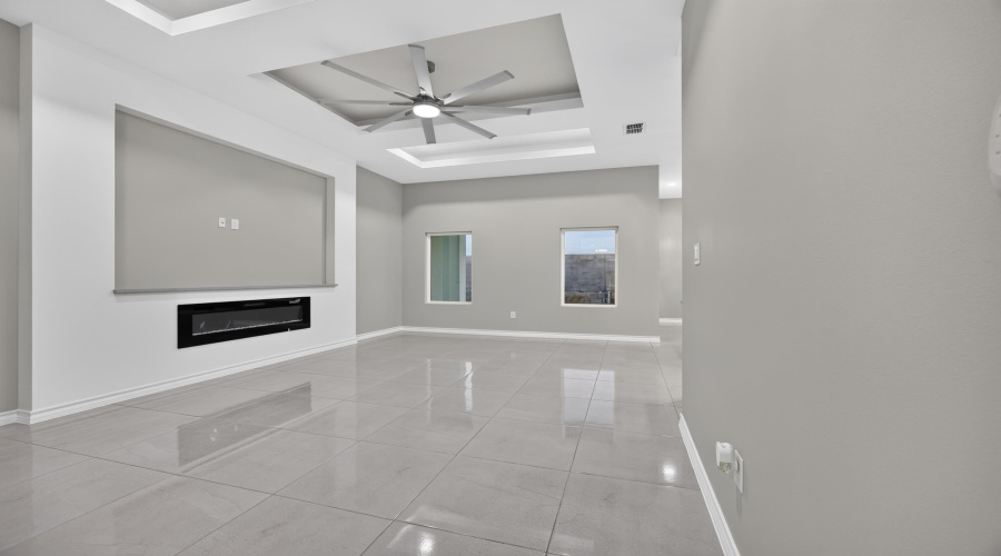 6525 Adenia Loop, Laredo, Texas 78046, 4 Bedrooms Bedrooms, 5 Rooms Rooms,2 BathroomsBathrooms,Residential,For Sale,6525 Adenia Loop,20263735