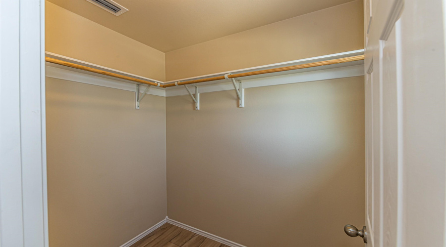 for privacy purposes tenants personal items removed from pictures
