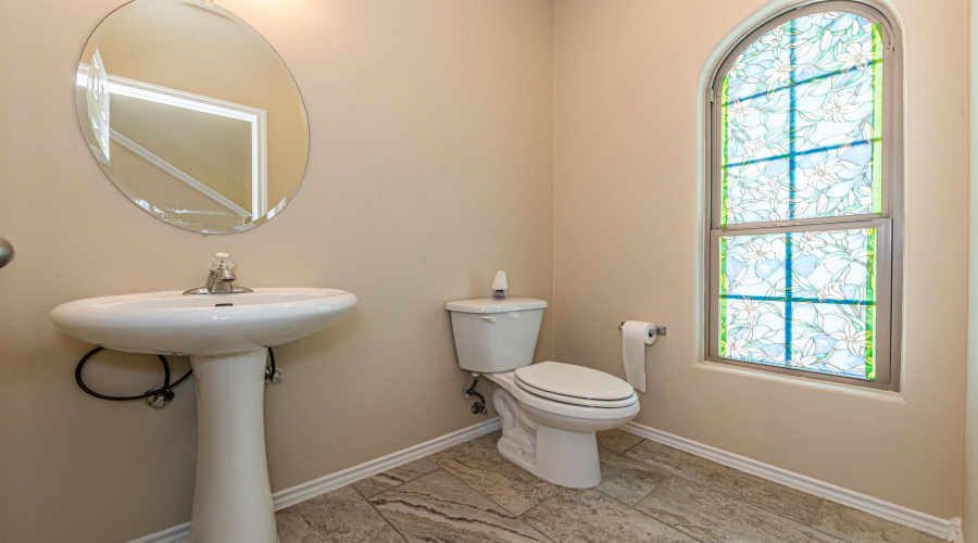 for privacy purposes tenants personal items removed from pictures