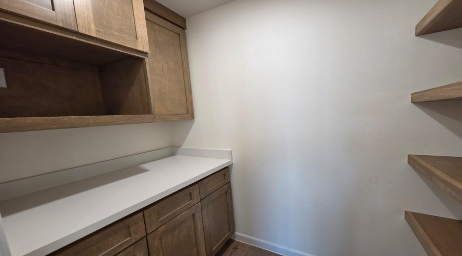 1514 Cincho St., Laredo, Texas 78046, 4 Bedrooms Bedrooms, 8 Rooms Rooms,2 BathroomsBathrooms,Residential,For Sale,1514 Cincho St.,20263737