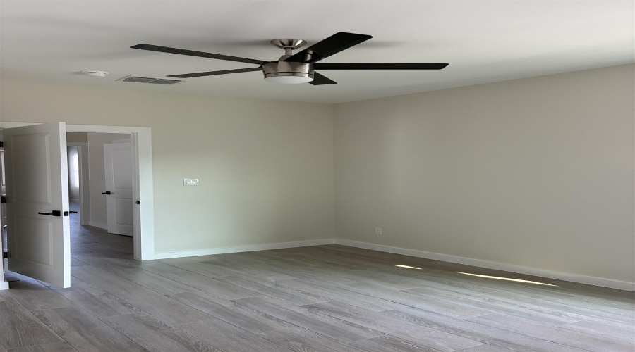 7515 Cresta Bella Street, LAREDO, Texas 78045, 3 Bedrooms Bedrooms, 6 Rooms Rooms,2 BathroomsBathrooms,Residential,For Sale,7515 Cresta Bella Street,20263741