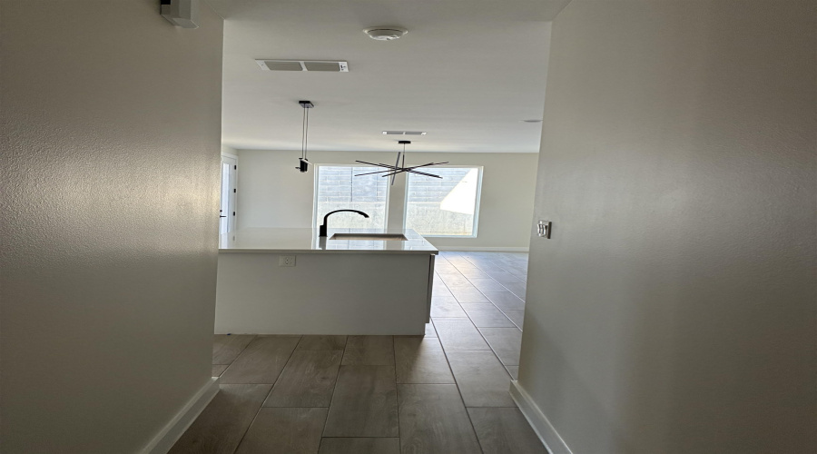 7515 Cresta Bella Street, LAREDO, Texas 78045, 3 Bedrooms Bedrooms, 6 Rooms Rooms,2 BathroomsBathrooms,Residential,For Sale,7515 Cresta Bella Street,20263741