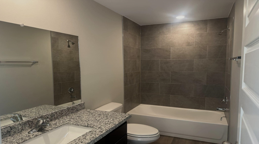 5737 St. Dominic, Laredo, Texas 78046-0000, 4 Bedrooms Bedrooms, 6 Rooms Rooms,2 BathroomsBathrooms,Residential,For Rent,5737 St. Dominic,20263742