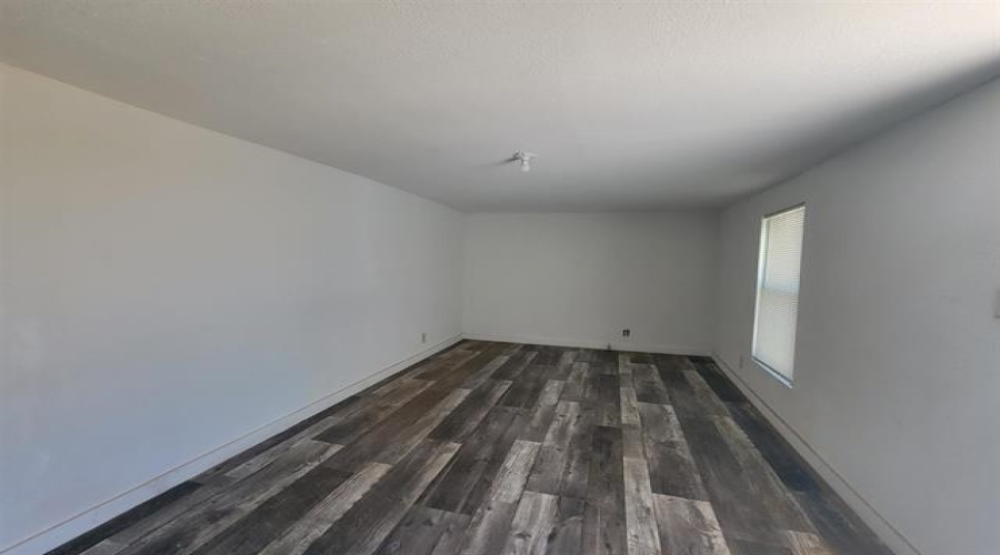 3607 Tilden Ave, LAREDO, Texas 78040, ,Multi-family,For Sale,3607 Tilden Ave,20263743