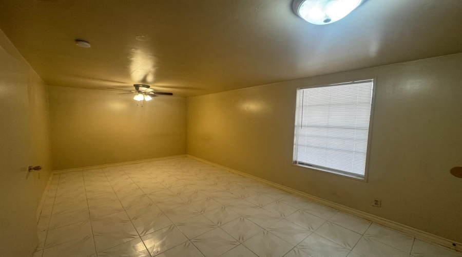 302 Huisache Dr, LAREDO, Texas 78041, 3 Bedrooms Bedrooms, 6 Rooms Rooms,3 BathroomsBathrooms,Residential,For Rent,302 Huisache Dr,20263749