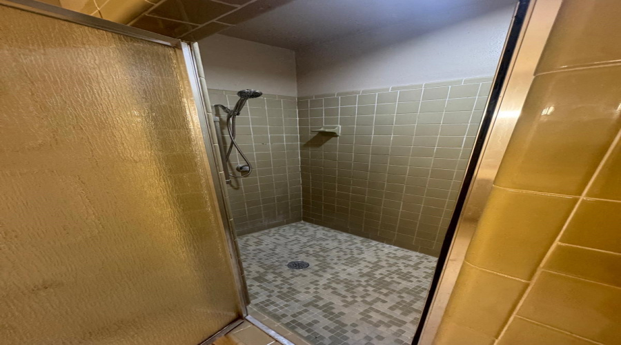 302 Huisache Dr, LAREDO, Texas 78041, 3 Bedrooms Bedrooms, 6 Rooms Rooms,3 BathroomsBathrooms,Residential,For Rent,302 Huisache Dr,20263749