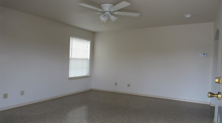 1804 Juarez Ave, Laredo, Texas 78040, 1 Bedroom Bedrooms, 4 Rooms Rooms,1 BathroomBathrooms,Residential,For Rent,1804 Juarez Ave,20263750