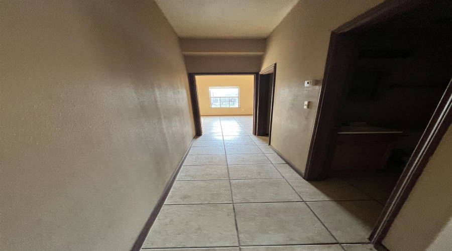 202 Lobo Lp, Laredo, Texas 78045, 2 Bedrooms Bedrooms, 4 Rooms Rooms,1 BathroomBathrooms,Residential,For Rent,202 Lobo Lp,20263752
