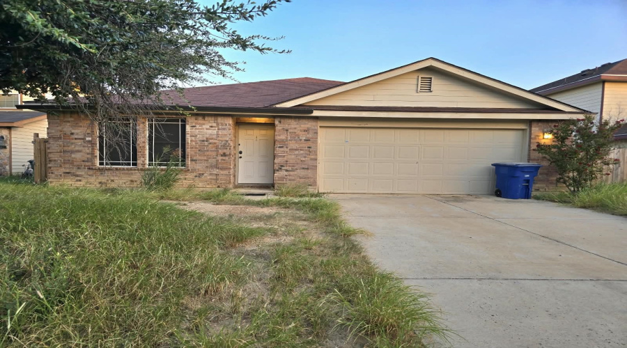 1823 Mustang Island Dr, LAREDO, Texas 78045, 3 Bedrooms Bedrooms, 5 Rooms Rooms,2 BathroomsBathrooms,Residential,For Sale,1823 Mustang Island Dr,20263758