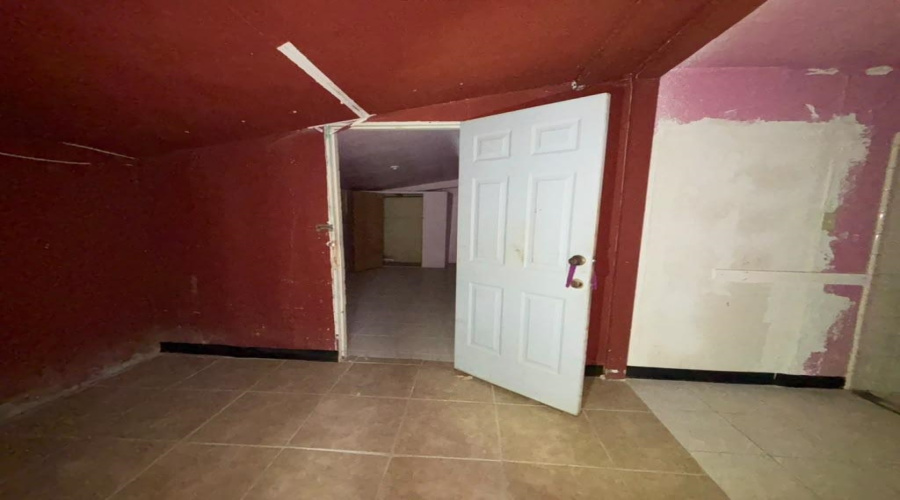 511 Rosales, El Cenizo, Texas 78046, 3 Bedrooms Bedrooms, 5 Rooms Rooms,2 BathroomsBathrooms,Residential,For Sale,511 Rosales,20263759