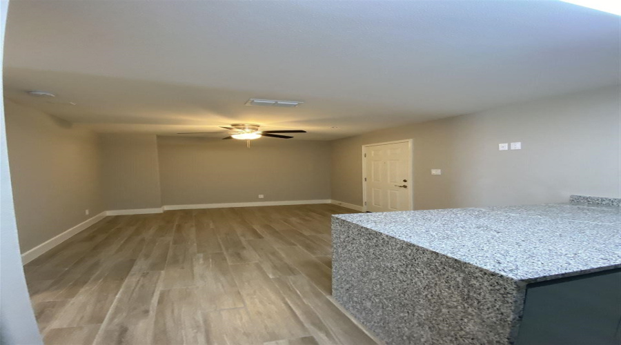 8218 Casa Verde Rd, Laredo, Texas 78041-2149, 2 Bedrooms Bedrooms, 3 Rooms Rooms,1 BathroomBathrooms,Residential,For Rent,8218 Casa Verde Rd,20263762