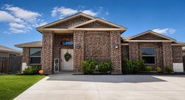 4402 Peacock St., Laredo, Texas 78045, 4 Bedrooms Bedrooms, 6 Rooms Rooms,2 BathroomsBathrooms,Residential,For Sale,4402 Peacock St.,20263763