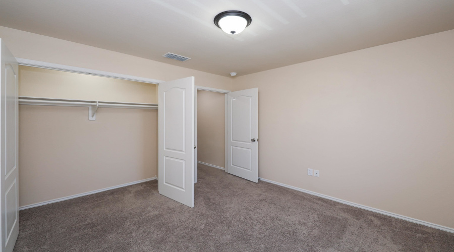 5609 Montevista Dr., Laredo, Texas 78043, 3 Bedrooms Bedrooms, 6 Rooms Rooms,2 BathroomsBathrooms,Residential,For Rent,5609 Montevista Dr.,20263765