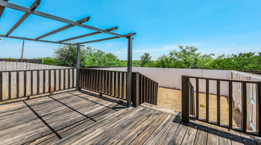 5609 Montevista Dr., Laredo, Texas 78043, 3 Bedrooms Bedrooms, 6 Rooms Rooms,2 BathroomsBathrooms,Residential,For Rent,5609 Montevista Dr.,20263765