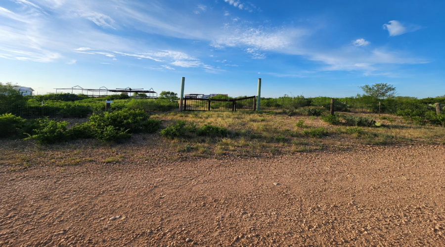 324 Ranch Rd, Laredo, Texas 78046, ,Land,For Sale,324 Ranch Rd,20263767