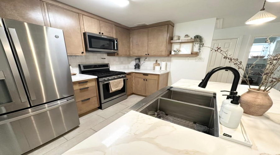 1844 Arctic Ct, Laredo, Texas 78045, 3 Bedrooms Bedrooms, 5 Rooms Rooms,2 BathroomsBathrooms,Residential,For Sale,1844 Arctic Ct,20263769