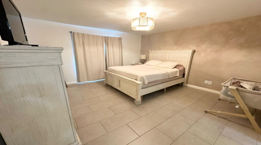1844 Arctic Ct, Laredo, Texas 78045, 3 Bedrooms Bedrooms, 5 Rooms Rooms,2 BathroomsBathrooms,Residential,For Sale,1844 Arctic Ct,20263769