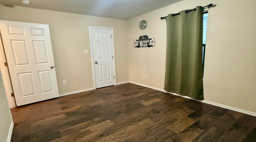409 Pargo Dr, Laredo, Texas 78043, 4 Bedrooms Bedrooms, 7 Rooms Rooms,2 BathroomsBathrooms,Residential,For Sale,409 Pargo Dr,20263772