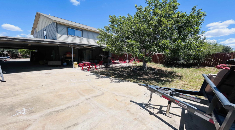 219 Desert Chief Dr, LAREDO, Texas 78045, 3 Bedrooms Bedrooms, 3 Rooms Rooms,2 BathroomsBathrooms,Residential,For Sale,219 Desert Chief Dr,20263773
