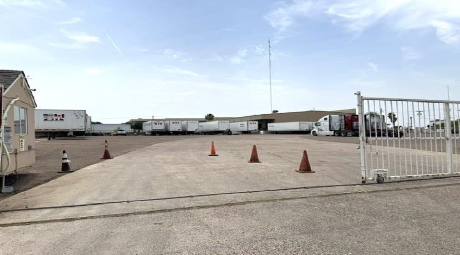 801 Pellegrino Ct, Laredo, Texas 78045, 1 Room Rooms,1 BathroomBathrooms,Commercial retail/office,For Rent,801 Pellegrino Ct,20263775