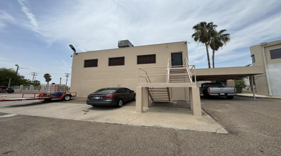 801 Pellegrino Ct, Laredo, Texas 78045, 1 Room Rooms,1 BathroomBathrooms,Commercial retail/office,For Rent,801 Pellegrino Ct,20263775