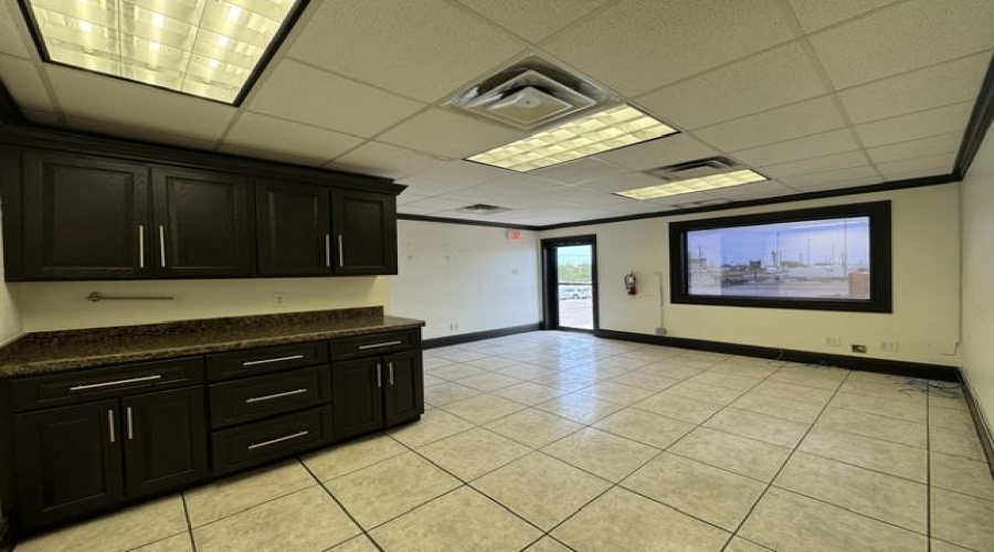 801 Pellegrino Ct, Laredo, Texas 78045, 1 Room Rooms,1 BathroomBathrooms,Commercial retail/office,For Rent,801 Pellegrino Ct,20263775